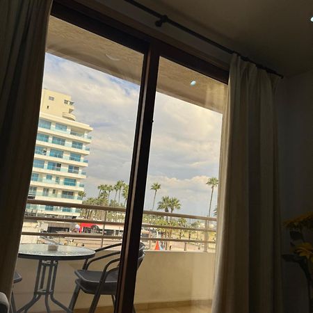 Ithaki Phinikoudes Apartment No. 105 Larnaca Exteriér fotografie