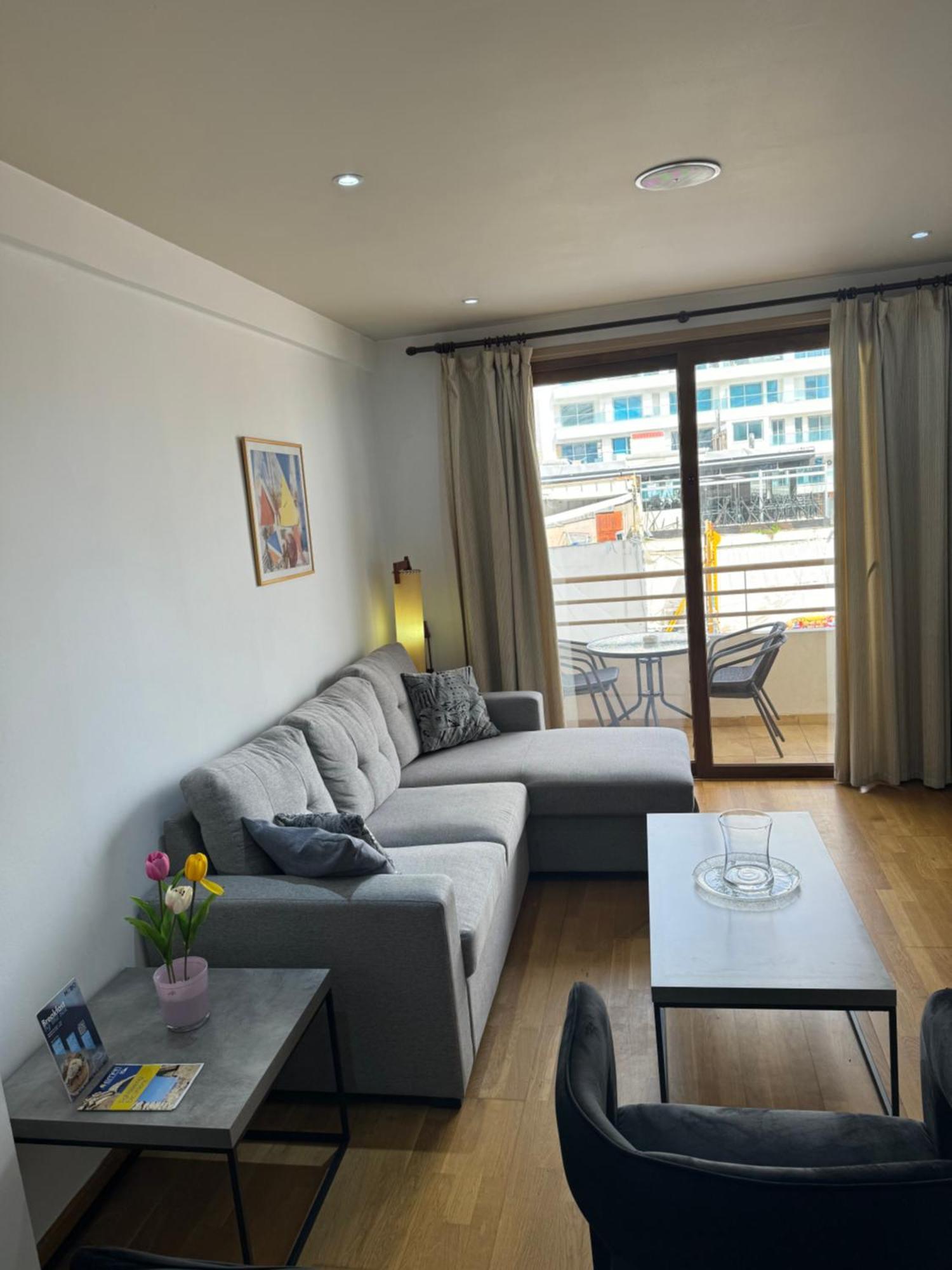 Ithaki Phinikoudes Apartment No. 105 Larnaca Exteriér fotografie
