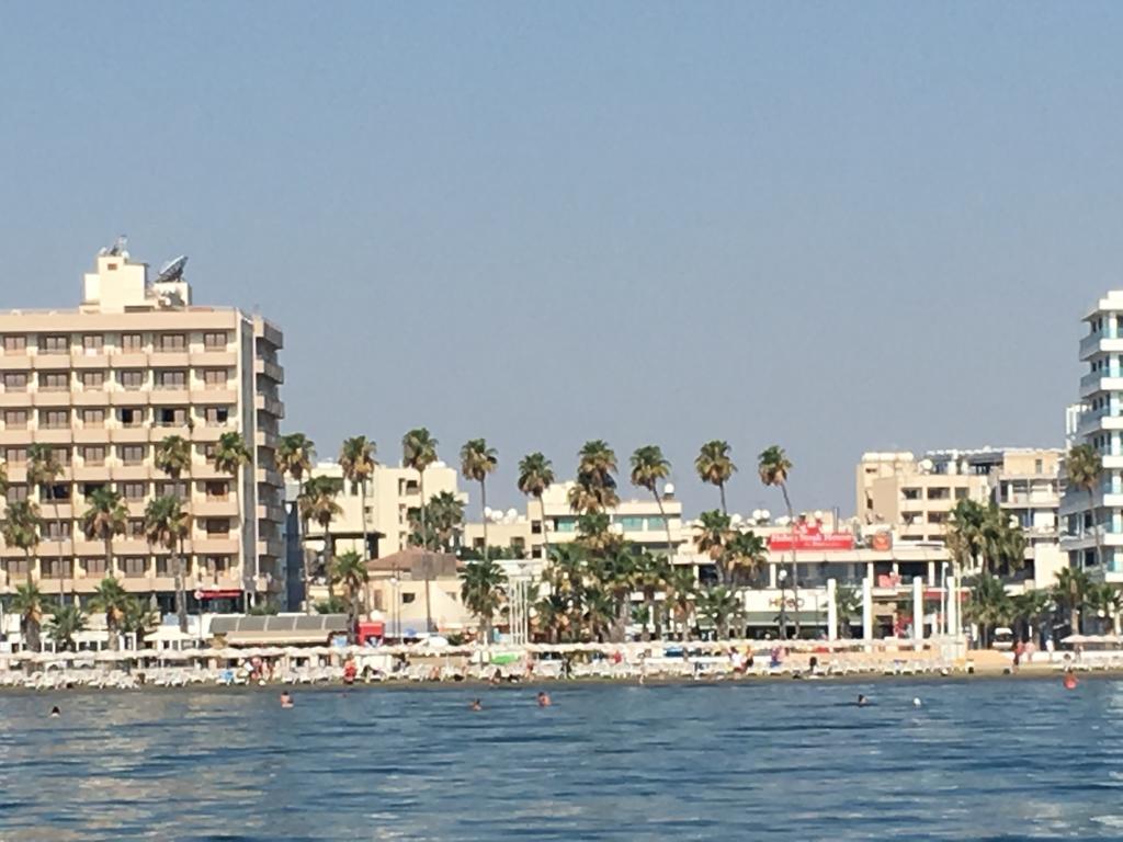 Ithaki Phinikoudes Apartment No. 105 Larnaca Exteriér fotografie